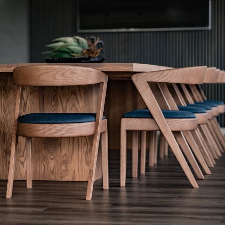 Hotel Chair Manufacturers in Canada